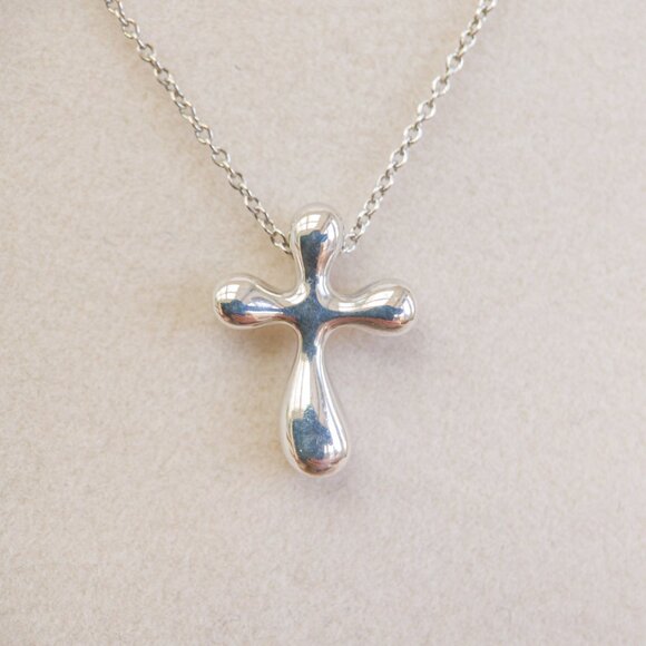 Tiffany & Co. Elsa Peretti Sterling Silver Puffy Cross Necklace + Pouch/Cloth - Picture 2 of 9